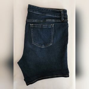 1Torrid Cotton Denim Shorts womens size 18